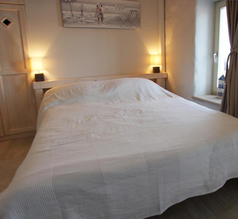 Appartamento Casa Svalba Rovigno Esterno foto