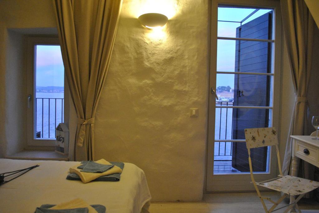 Appartamento Casa Svalba Rovigno Esterno foto